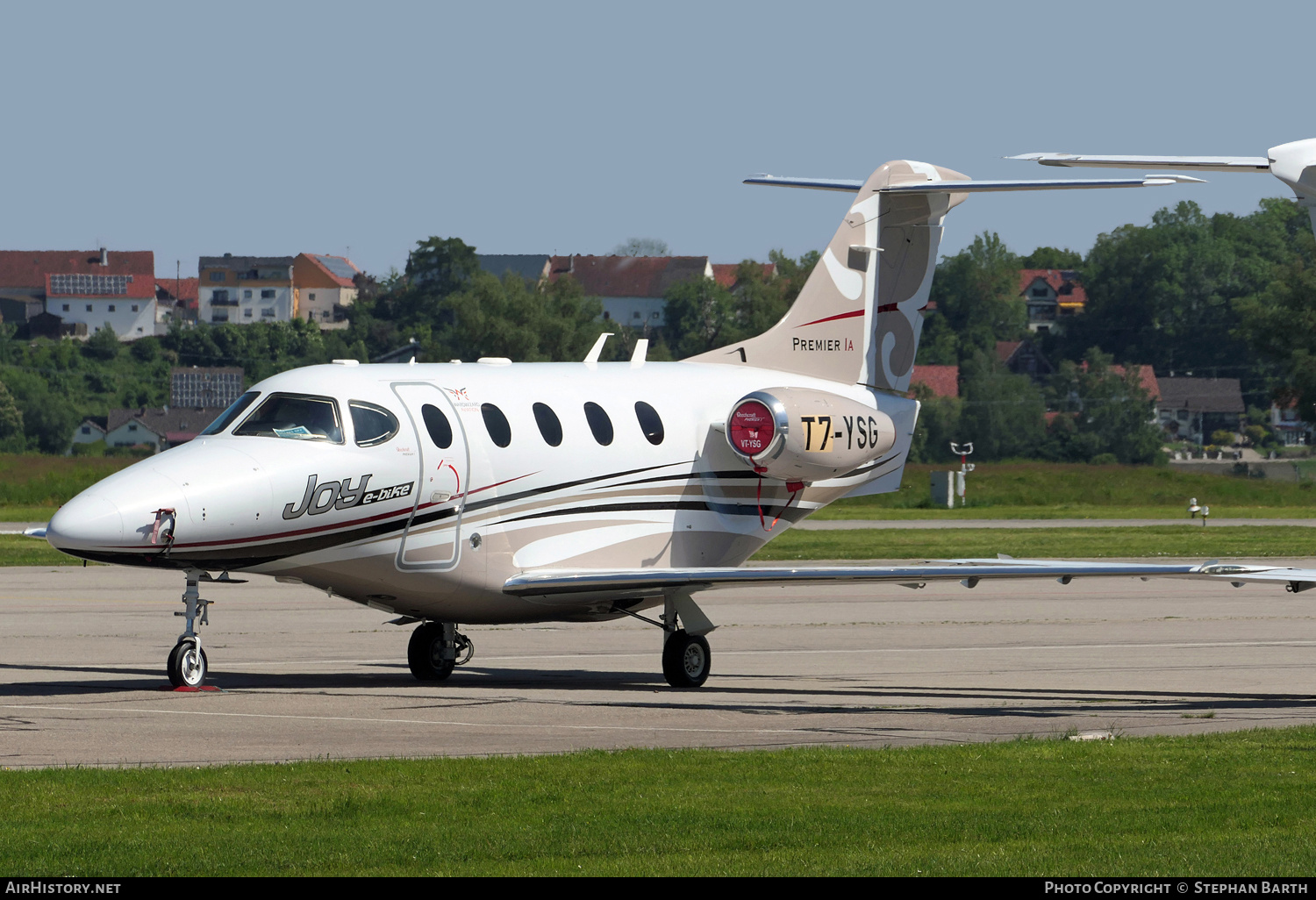 Aircraft Photo of T7-YSG | Raytheon 390 Premier IA | AirHistory.net #689127