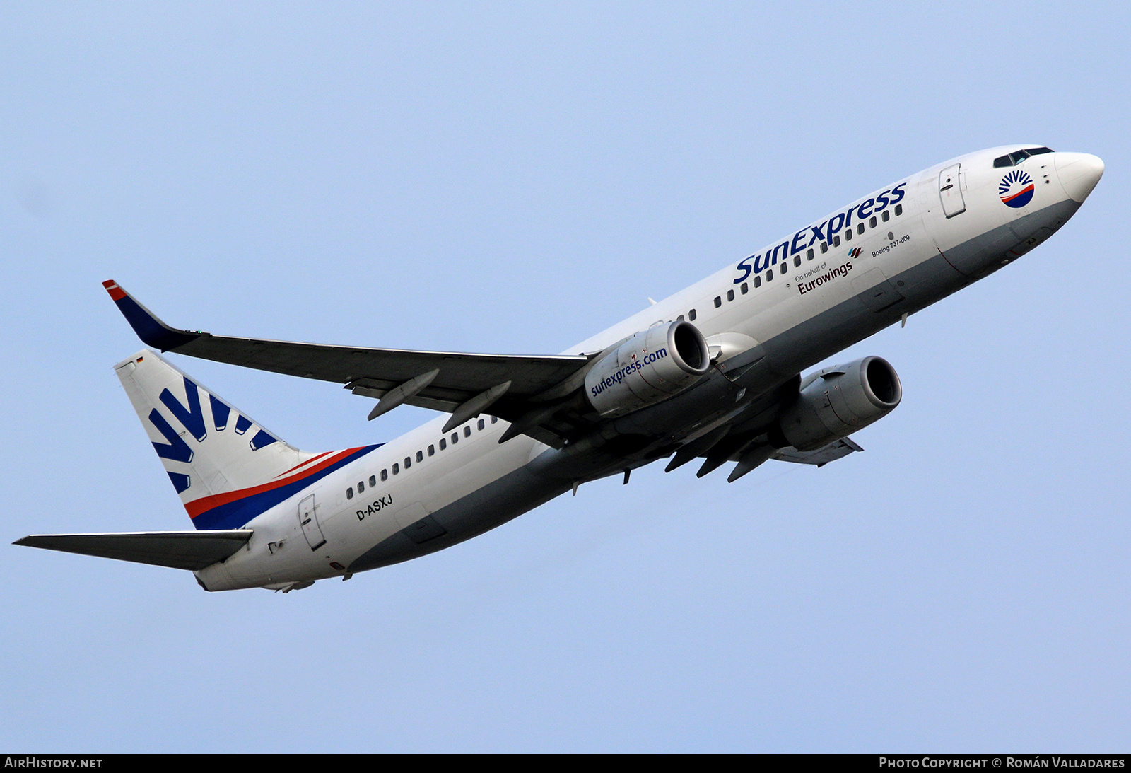 Aircraft Photo of D-ASXJ | Boeing 737-86N | SunExpress | AirHistory.net #689255