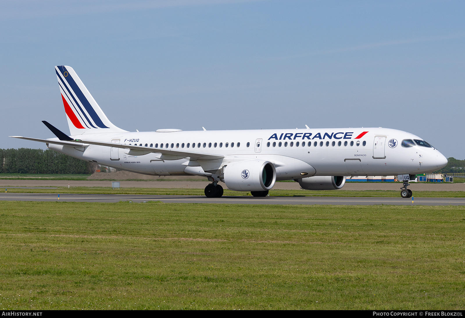 Aircraft Photo of F-HZUQ | Airbus A220-371 (BD-500-1A11) | Air France | AirHistory.net #689281