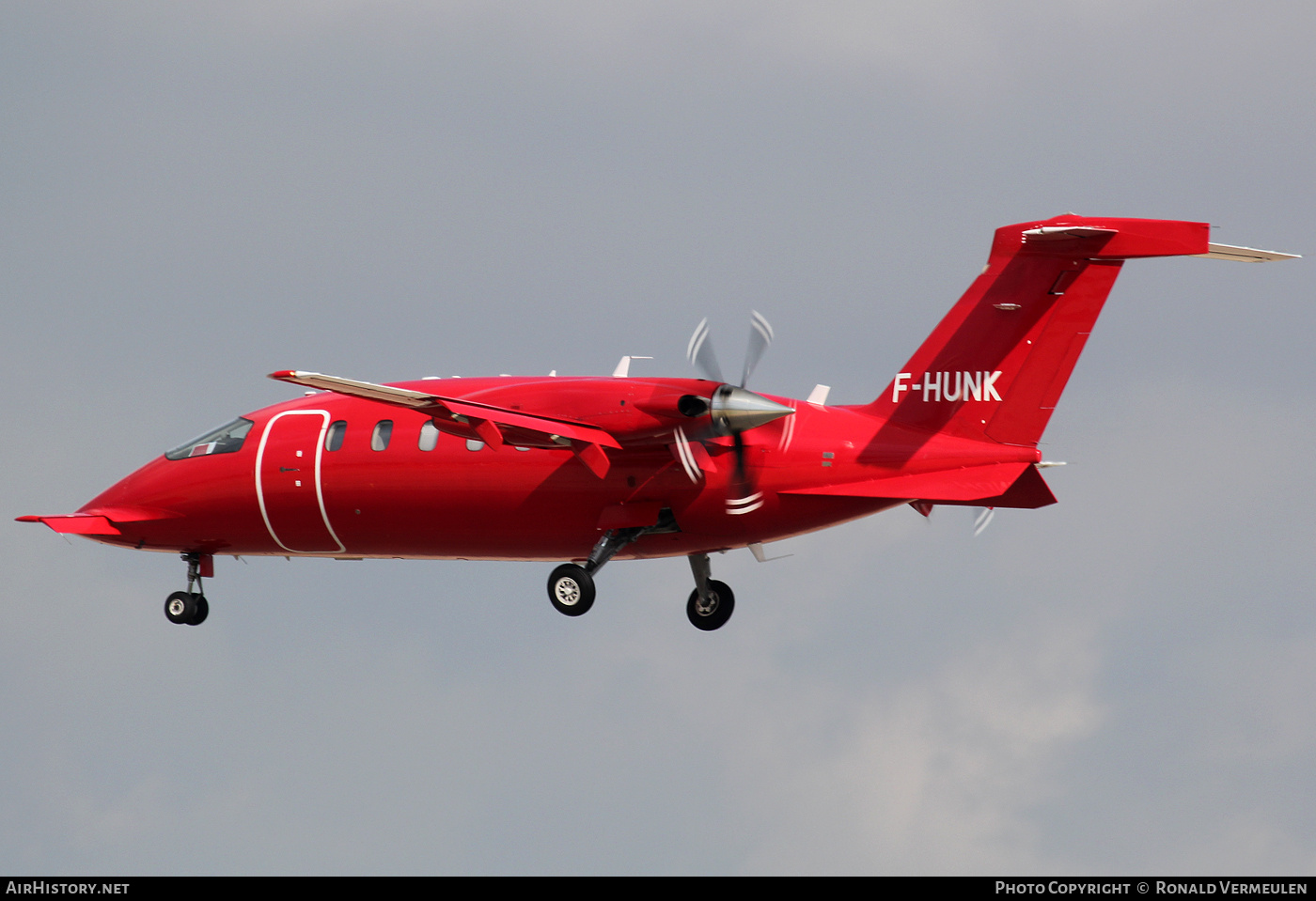 Aircraft Photo of F-HUNK | Piaggio P-180 Avanti II | AirHistory.net #689289