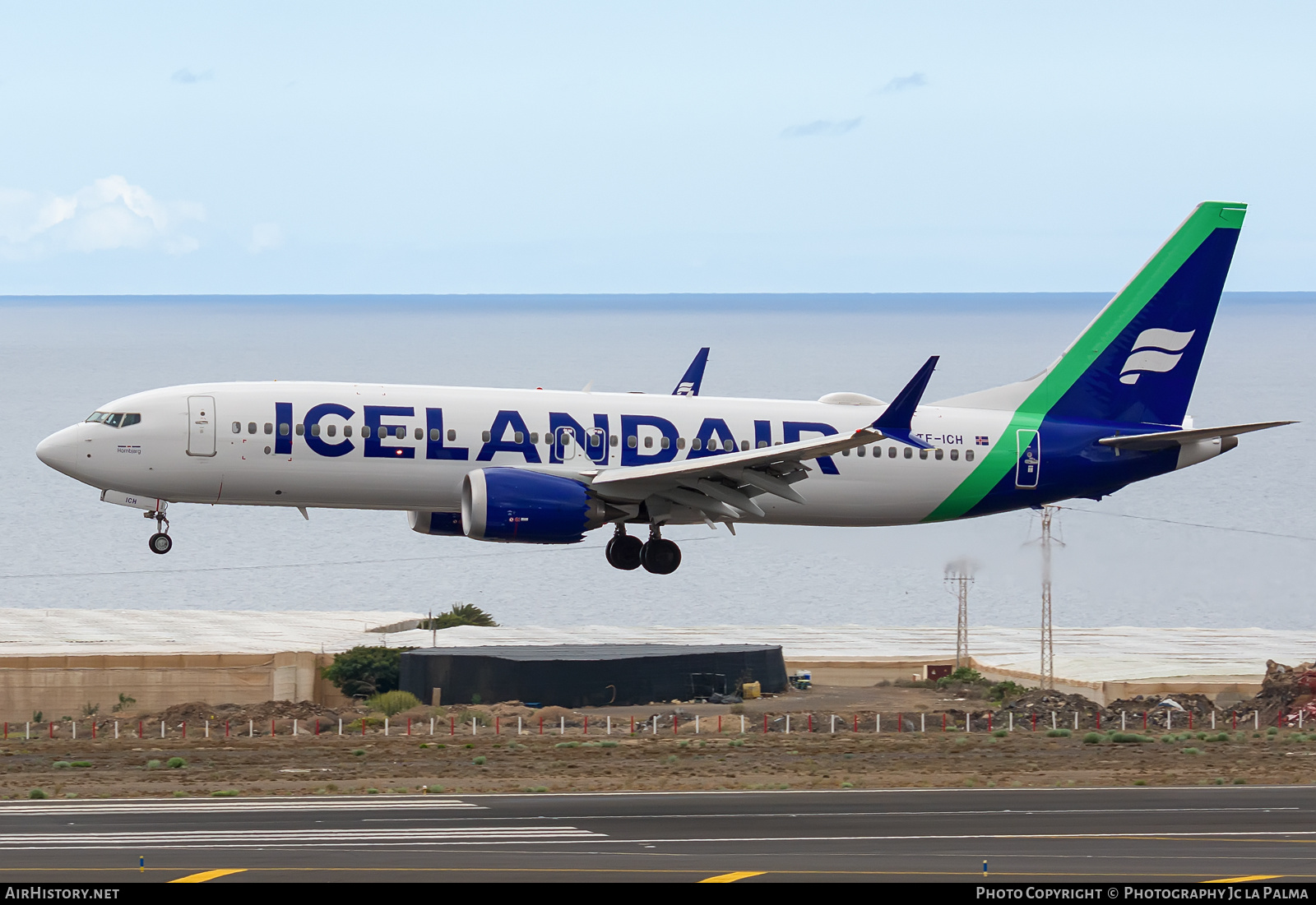 Aircraft Photo of TF-ICH | Boeing 737-8 Max 8 | Icelandair | AirHistory.net #689325