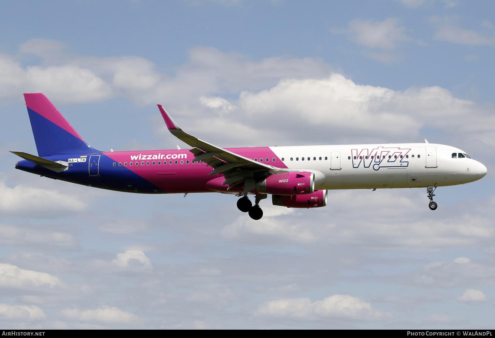Aircraft Photo of HA-LTK | Airbus A321-231 | Wizz Air | AirHistory.net #689335
