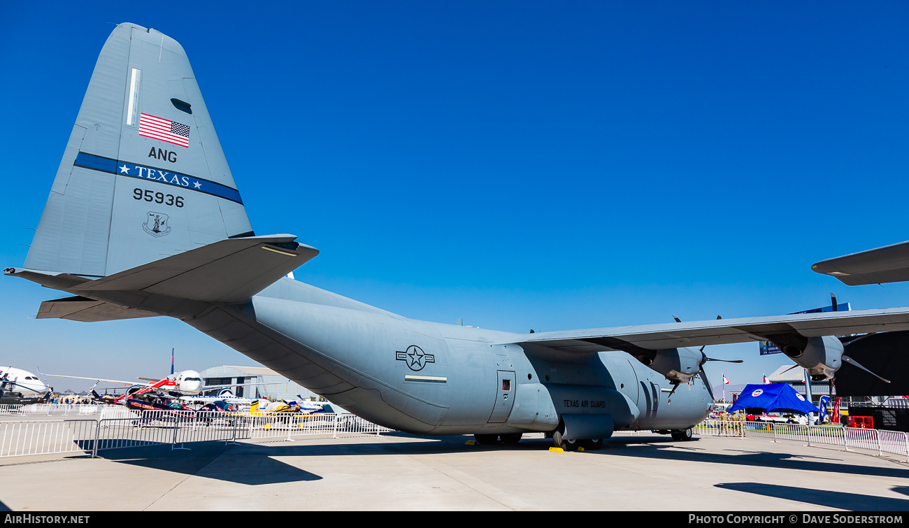 Aircraft Photo of 19-5936 / 95936 | Lockheed Martin C-130J-30 Hercules | USA - Air Force | AirHistory.net #689344