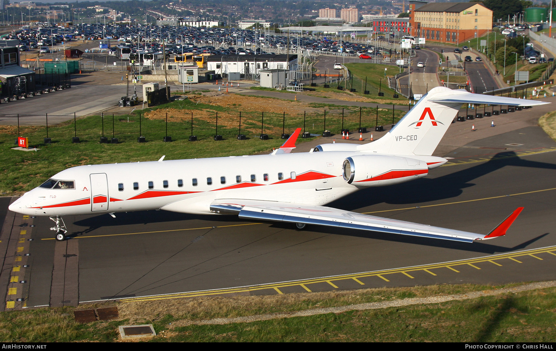 Aircraft Photo of VP-CEO | Bombardier Global Express XRS (BD-700-1A10) | AirHistory.net #689424