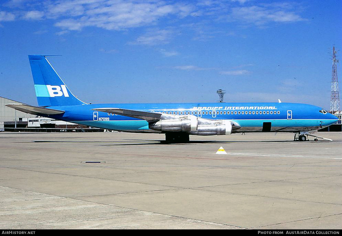 Aircraft Photo of N7099 | Boeing 707-327C | Braniff International Airways | AirHistory.net #689485