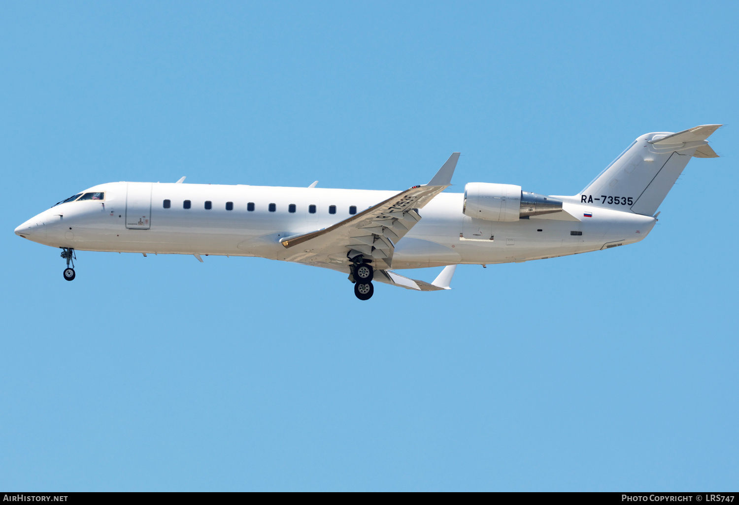 Aircraft Photo of RA-73535 | Bombardier Challenger 850 (CRJ-200SE/CL-600-2B19) | AirHistory.net #689547