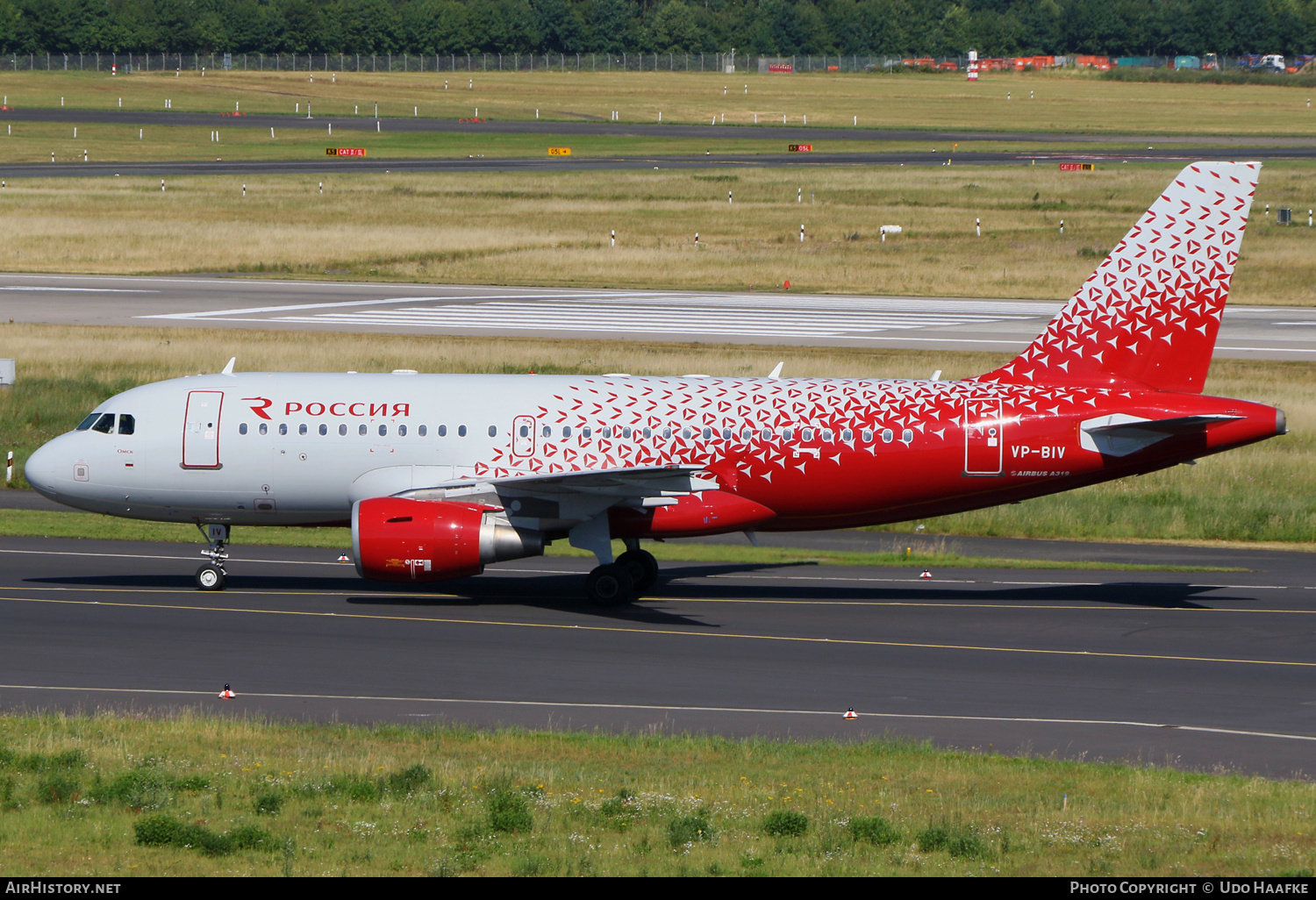 Aircraft Photo of VP-BIV | Airbus A319-115 | Rossiya - Russian Airlines | AirHistory.net #689585