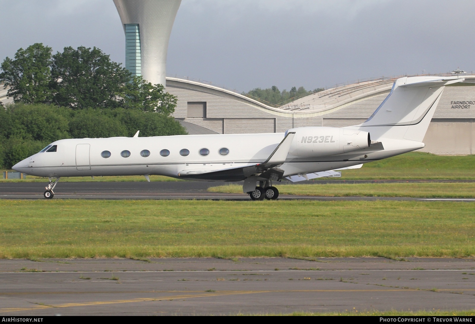 Aircraft Photo of N923EL | Gulfstream Aerospace G-V-SP Gulfstream G550 | AirHistory.net #689632