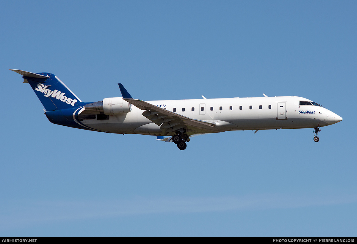 Aircraft Photo of N928EV | Bombardier CRJ-200ER (CL-600-2B19) | SkyWest Airlines | AirHistory.net #689638