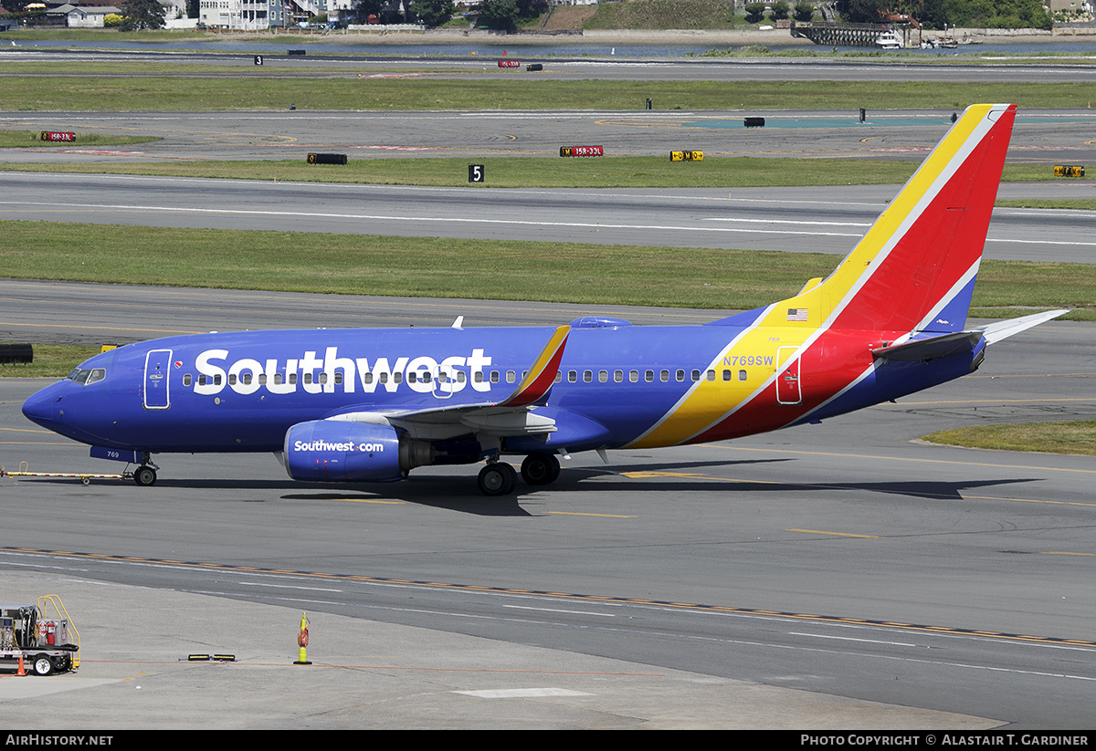 Aircraft Photo of N769SW | Boeing 737-7H4 | Southwest Airlines | AirHistory.net #689742