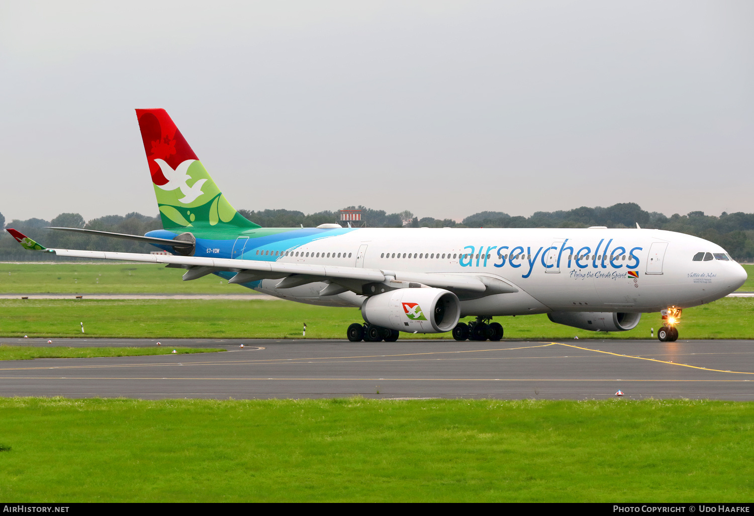 Aircraft Photo of S7-VDM | Airbus A330-243 | Air Seychelles | AirHistory.net #689781
