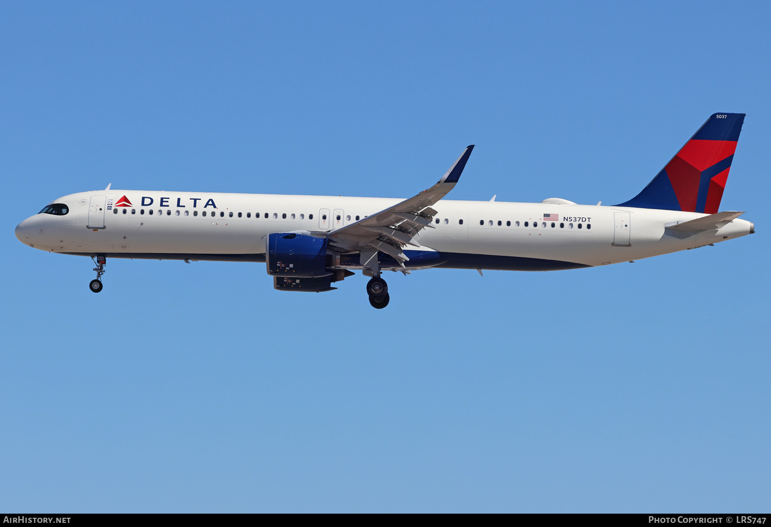 Aircraft Photo of N537DT | Airbus A321-271NX | Delta Air Lines | AirHistory.net #689806