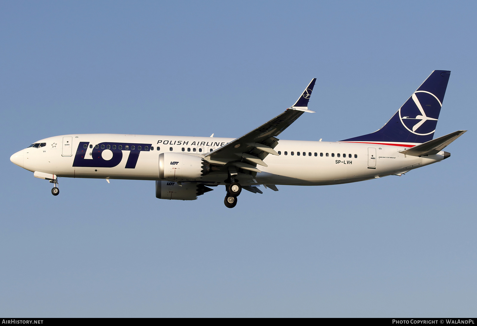 Aircraft Photo of SP-LVH | Boeing 737-8 Max 8 | LOT Polish Airlines - Polskie Linie Lotnicze | AirHistory.net #689846