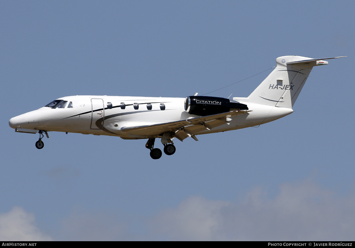 Aircraft Photo of HA-JEX | Cessna 650 Citation VI | AirHistory.net #689981