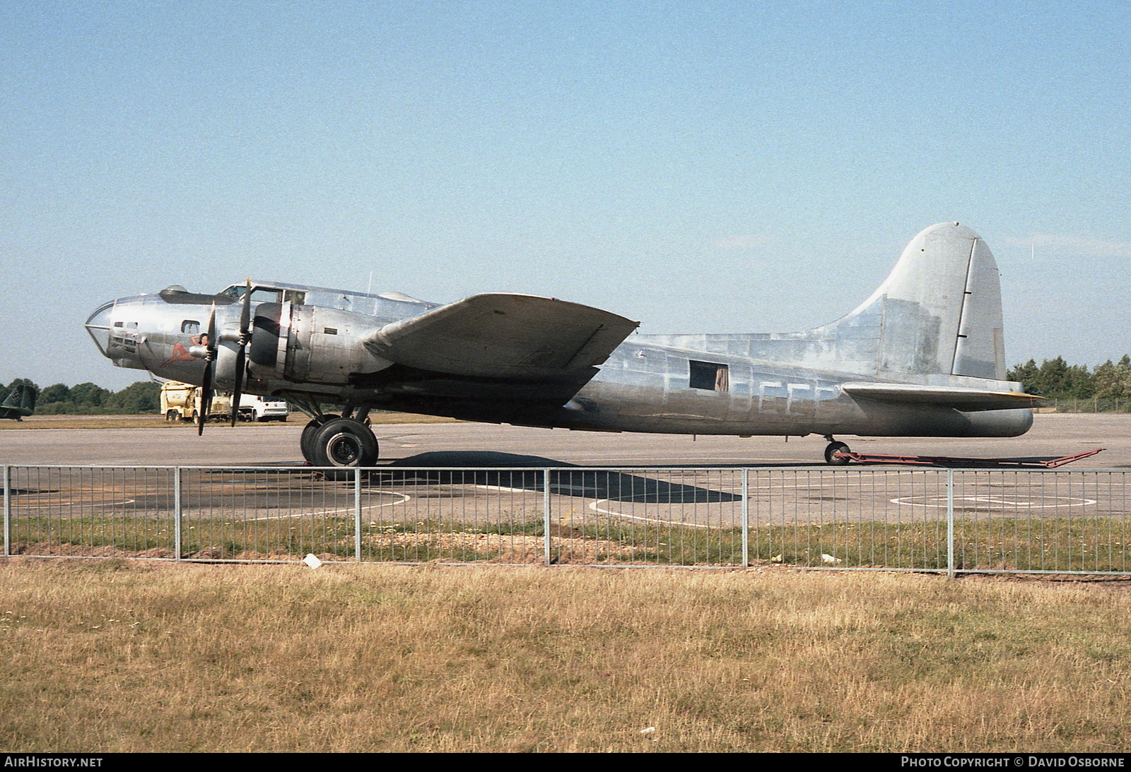 Aircraft Photo of F-BEEC | Boeing B-17G Flying Fortress | AirHistory.net #690052
