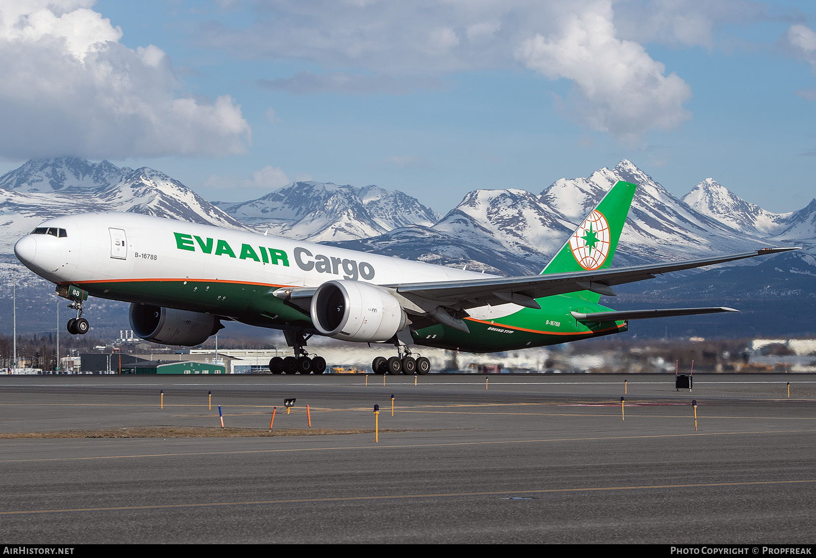 Aircraft Photo of B-16788 | Boeing 777-F | EVA Air Cargo | AirHistory.net #690078