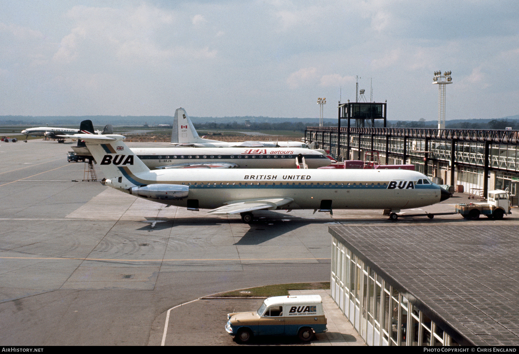 Aircraft Photo of G-AXJK | BAC 111-501EX One-Eleven | British United Airways - BUA | AirHistory.net #690119