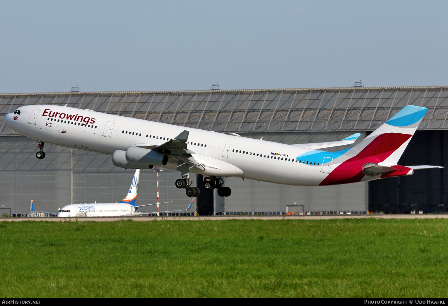 Aircraft Photo of OO-SCW | Airbus A340-313 | Eurowings | AirHistory.net #690131