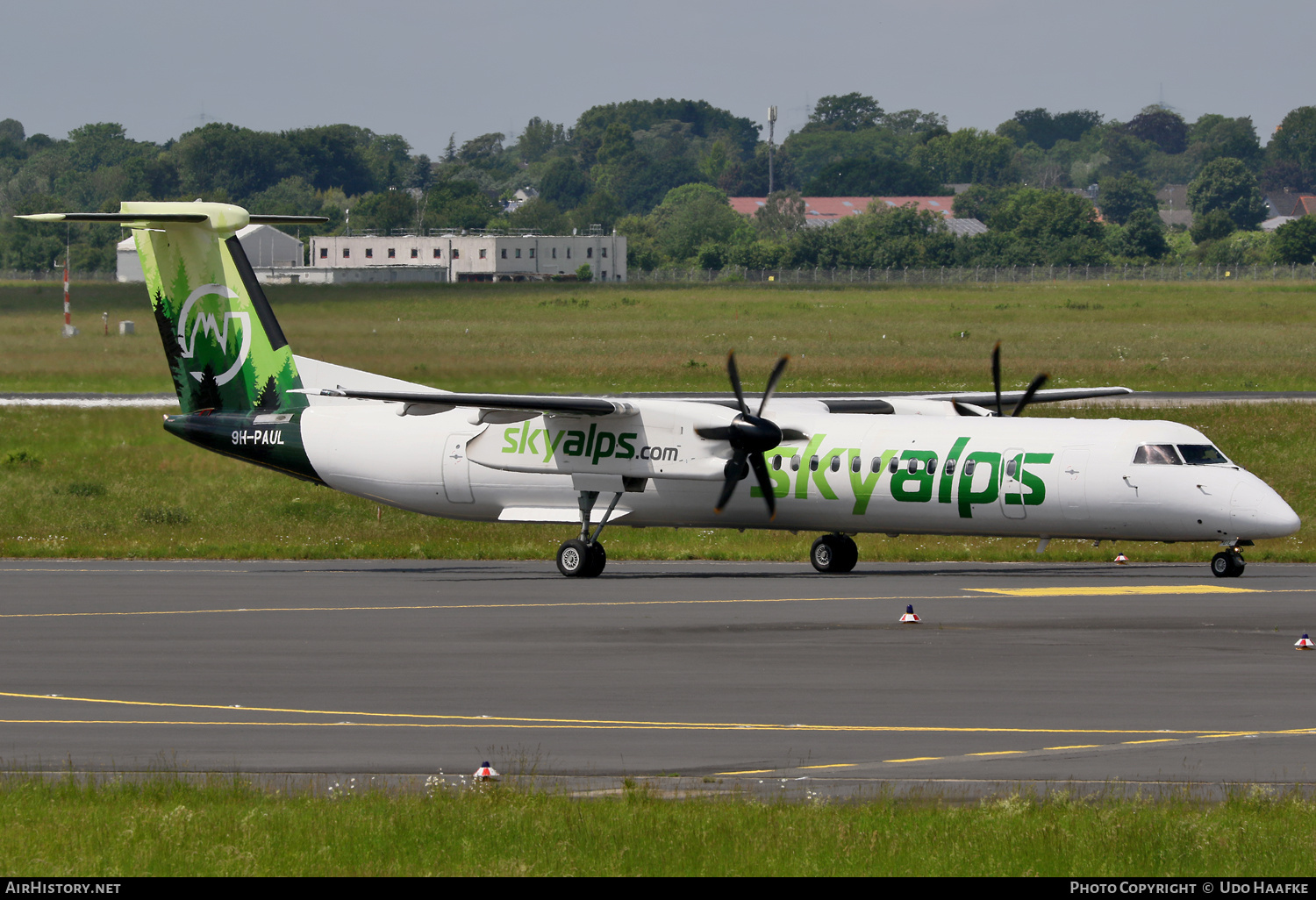 Aircraft Photo of 9H-PAUL | Bombardier DHC-8-402 Dash 8 | SkyAlps | AirHistory.net #690159