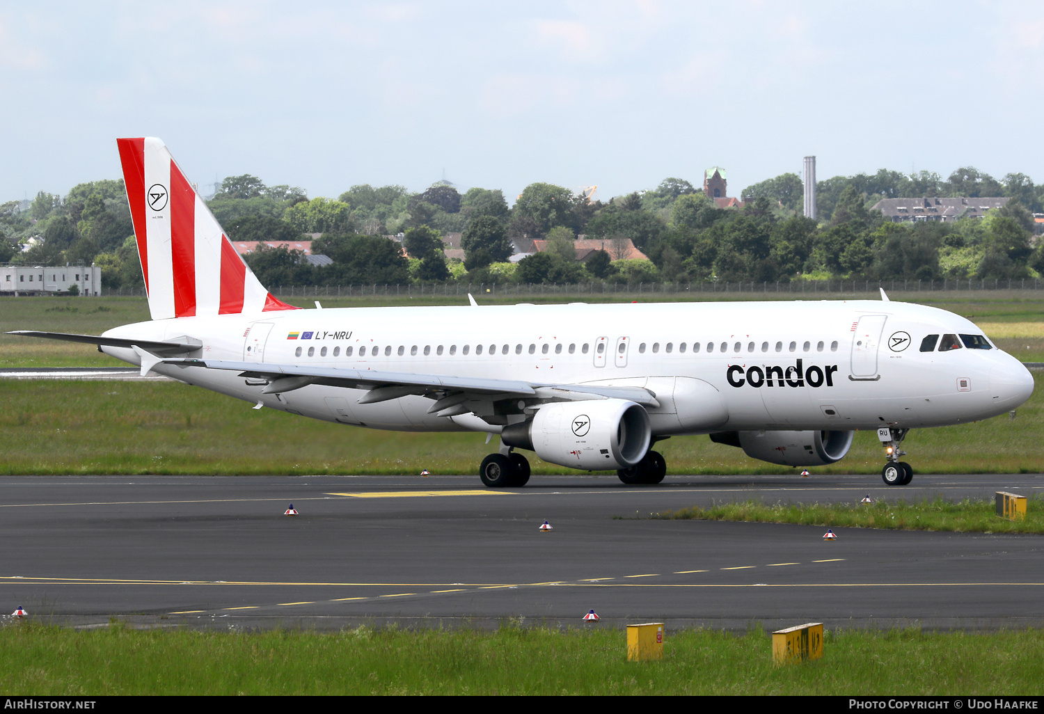 Aircraft Photo of LY-NRU | Airbus A320-214 | Condor Flugdienst | AirHistory.net #690187