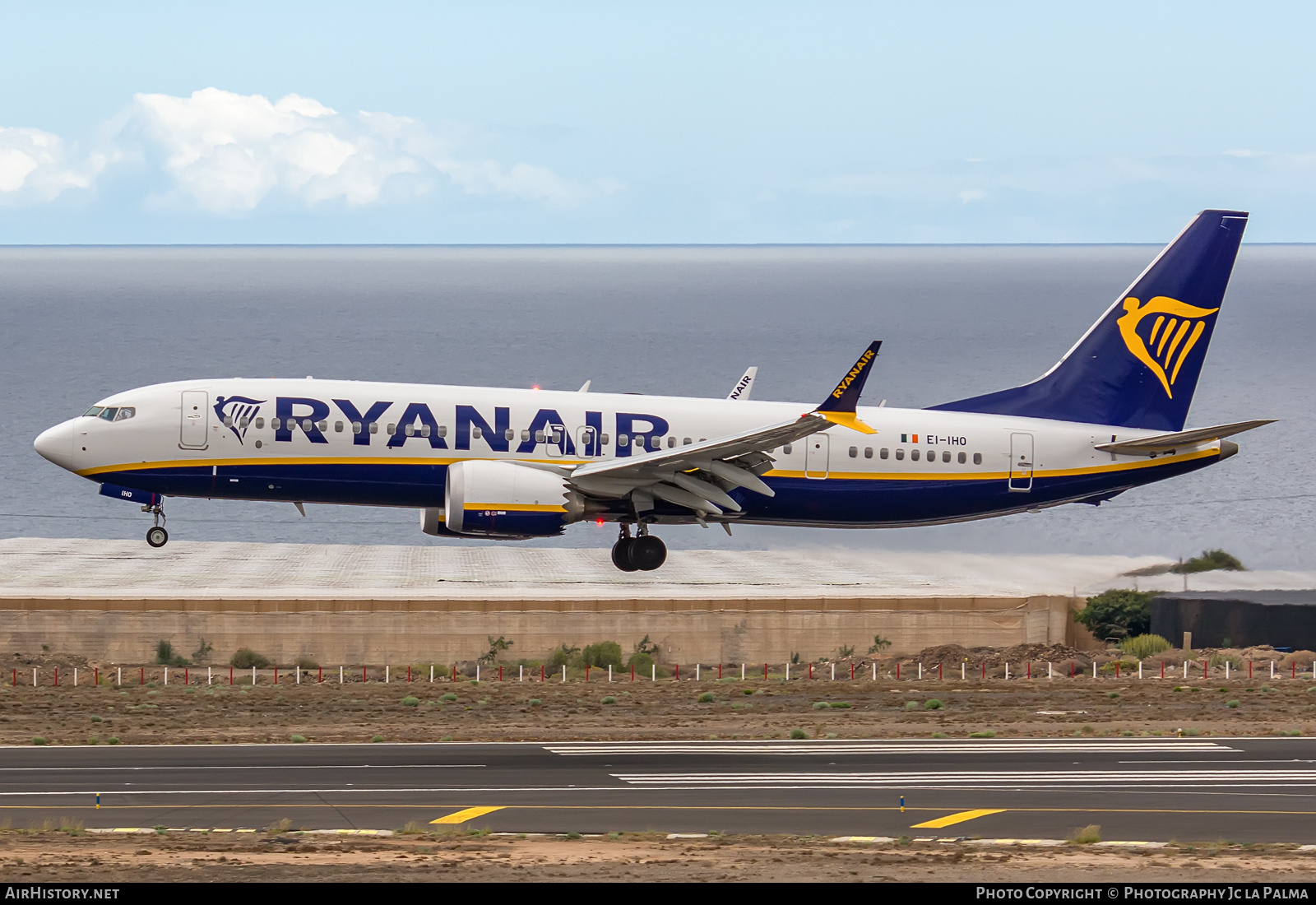 Aircraft Photo of EI-IHO | Boeing 737-8200 Max 200 | Ryanair | AirHistory.net #690202