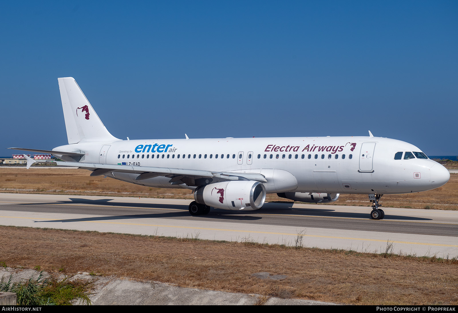 Aircraft Photo of LZ-EAD | Airbus A320-232 | Electra Airways | AirHistory.net #690561