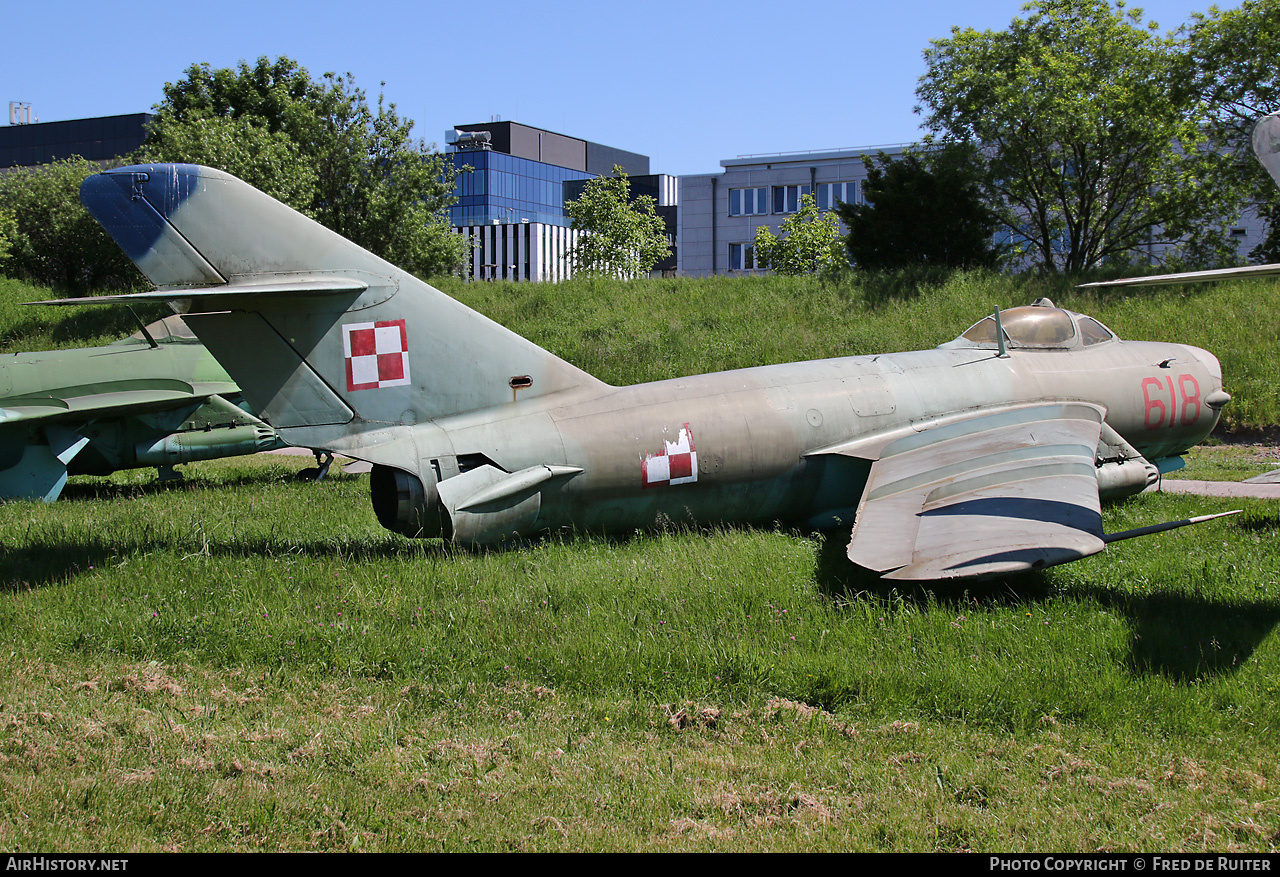 Aircraft Photo of 618 | PZL-Mielec Lim-6MR | Poland - Air Force | AirHistory.net #690638