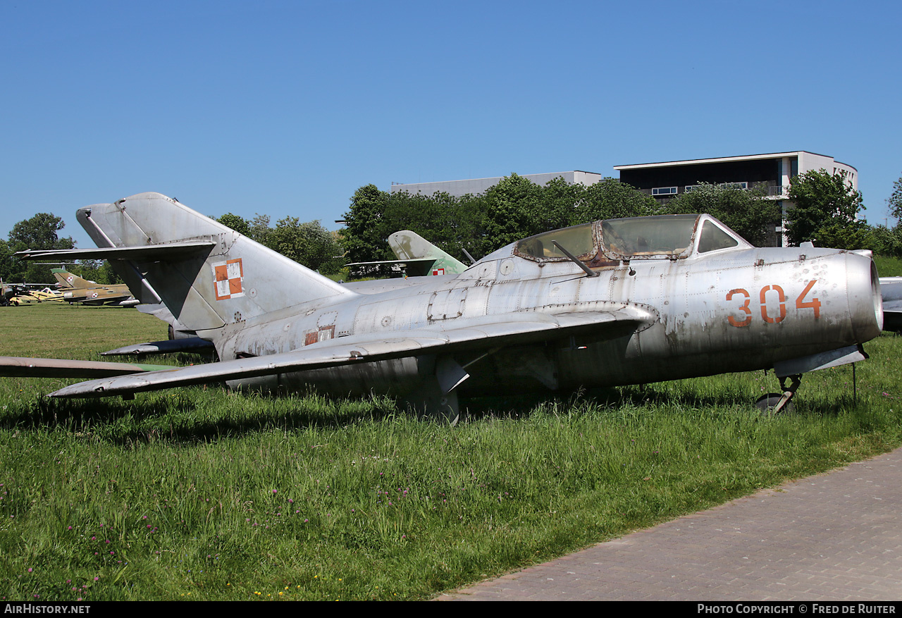 Aircraft Photo of 304 | PZL-Mielec SBLim-2 (MiG-15UTI) | Poland - Air Force | AirHistory.net #690651