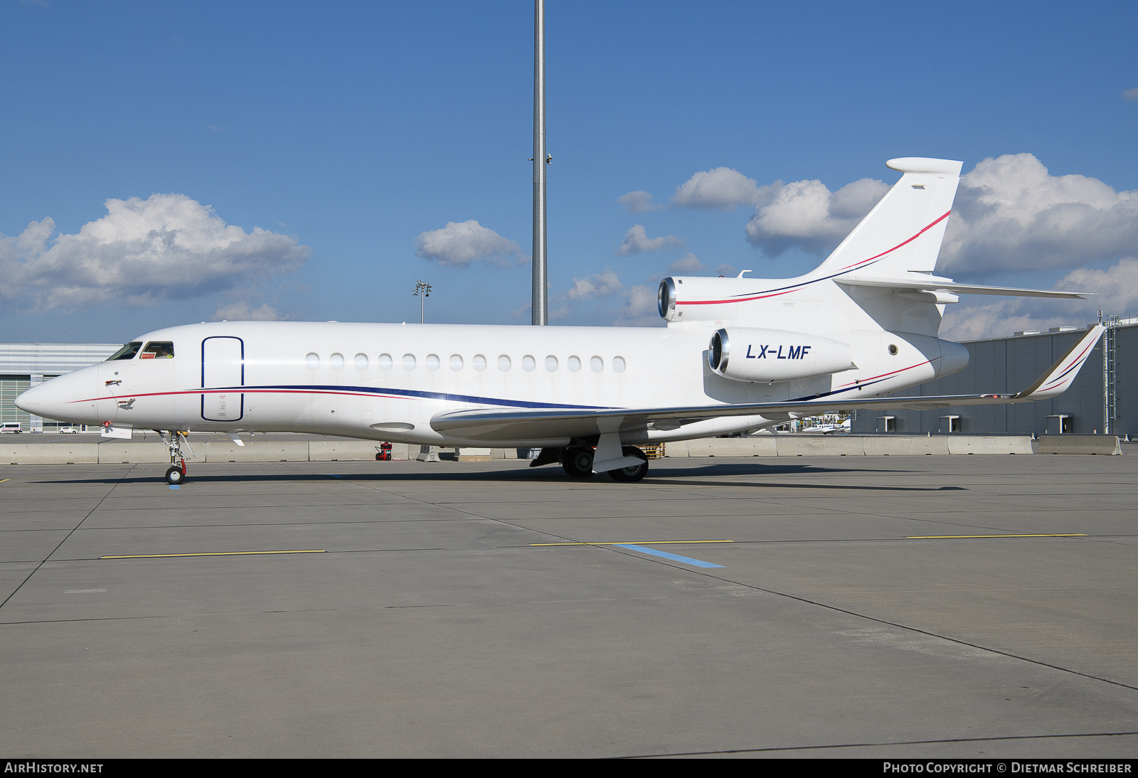 Aircraft Photo of LX-LMF | Dassault Falcon 7X | AirHistory.net #690692