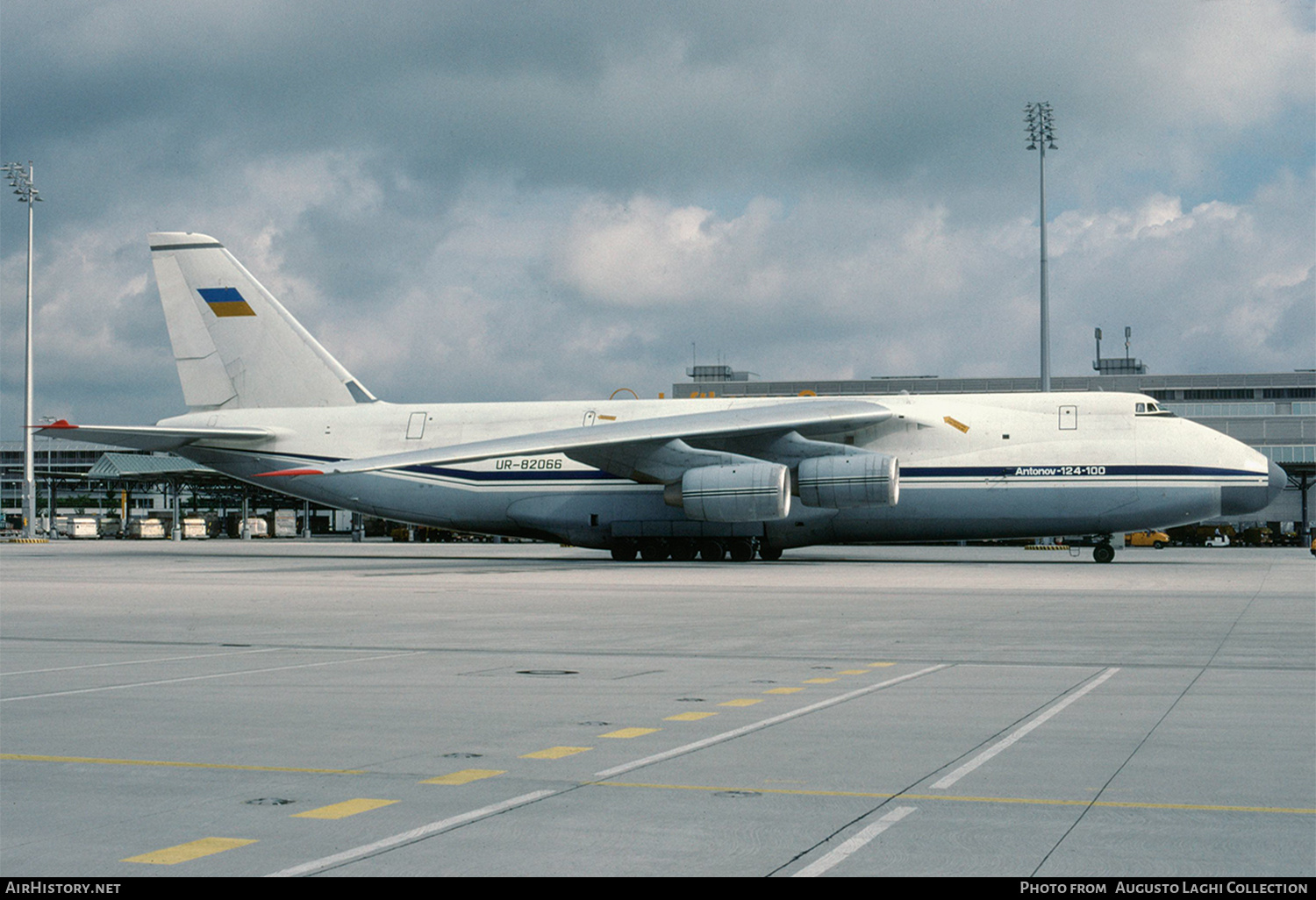 Aircraft Photo of UR-82066 | Antonov An-124-100 Ruslan | AirHistory.net #690728