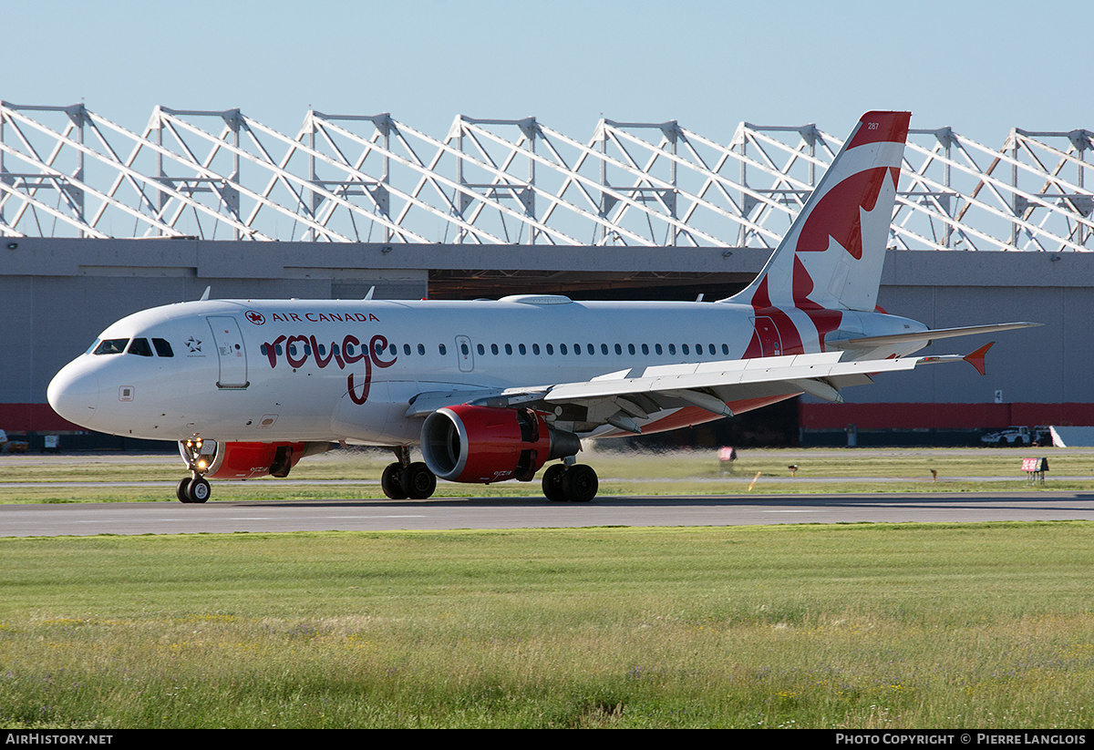 Aircraft Photo of C-GITR | Airbus A319-112 | Air Canada Rouge | AirHistory.net #690731