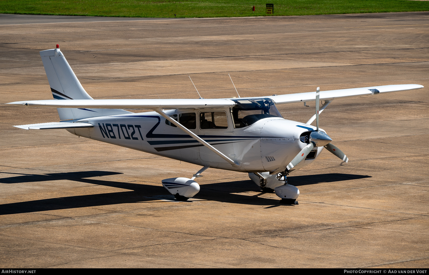 Aircraft Photo of N8702T | Cessna 182C | AirHistory.net #690743