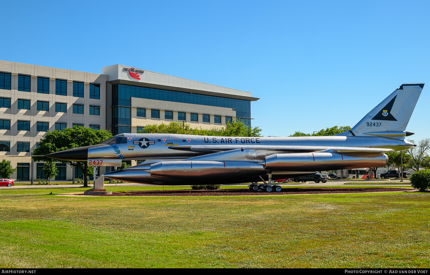 Aircraft Photo of 59-2437 / 92437 | Convair B-58A Hustler | USA - Air Force | AirHistory.net #690748