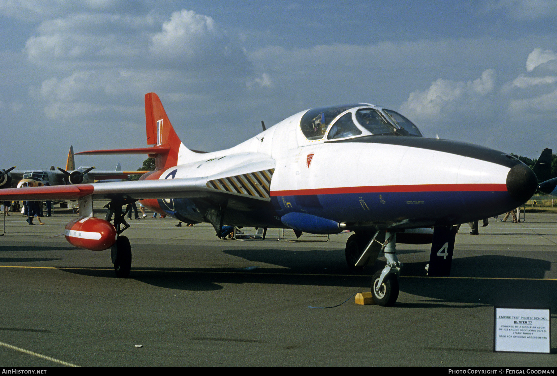 Aircraft Photo of XL564 | Hawker Hunter T7 | UK - Air Force | AirHistory.net #690751
