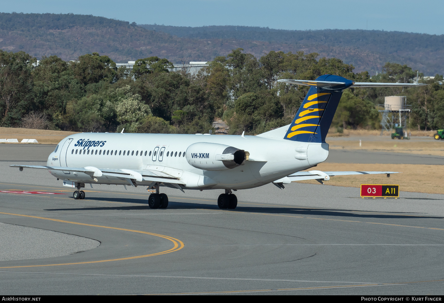 Aircraft Photo of VH-XKM | Fokker 100 (F28-0100) | Skippers Aviation | AirHistory.net #690783