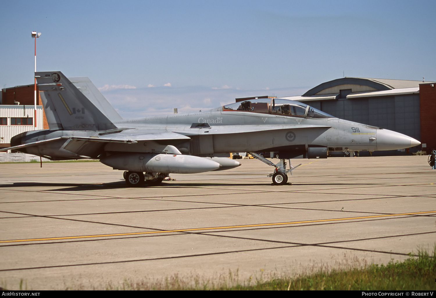 Aircraft Photo of 188911 | McDonnell Douglas CF-188B Hornet | Canada - Air Force | AirHistory.net #690854