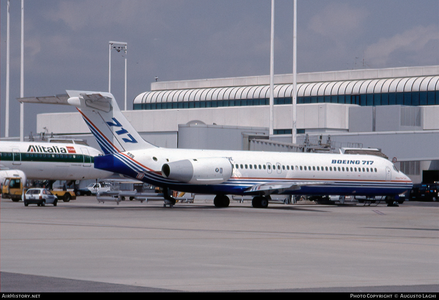Aircraft Photo of N717XE | Boeing 717-2BD | Boeing | AirHistory.net #690977