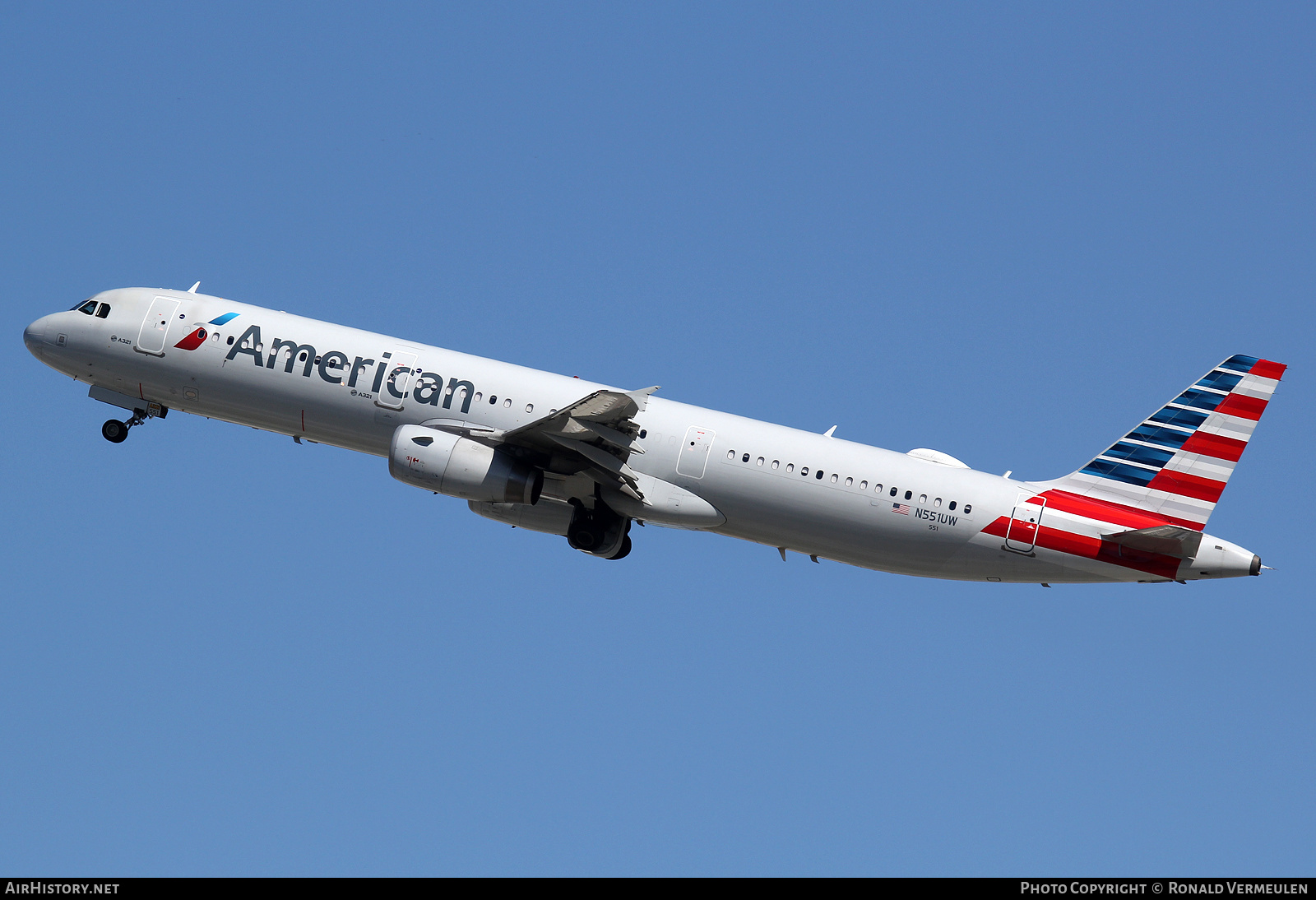 Aircraft Photo of N551UW | Airbus A321-231 | American Airlines | AirHistory.net #691013
