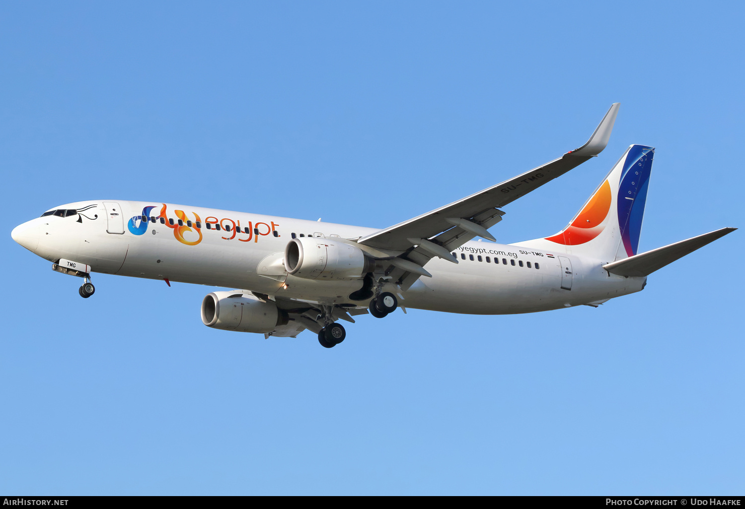 Aircraft Photo of SU-TMG | Boeing 737-86J | FlyEgypt | AirHistory.net #691120