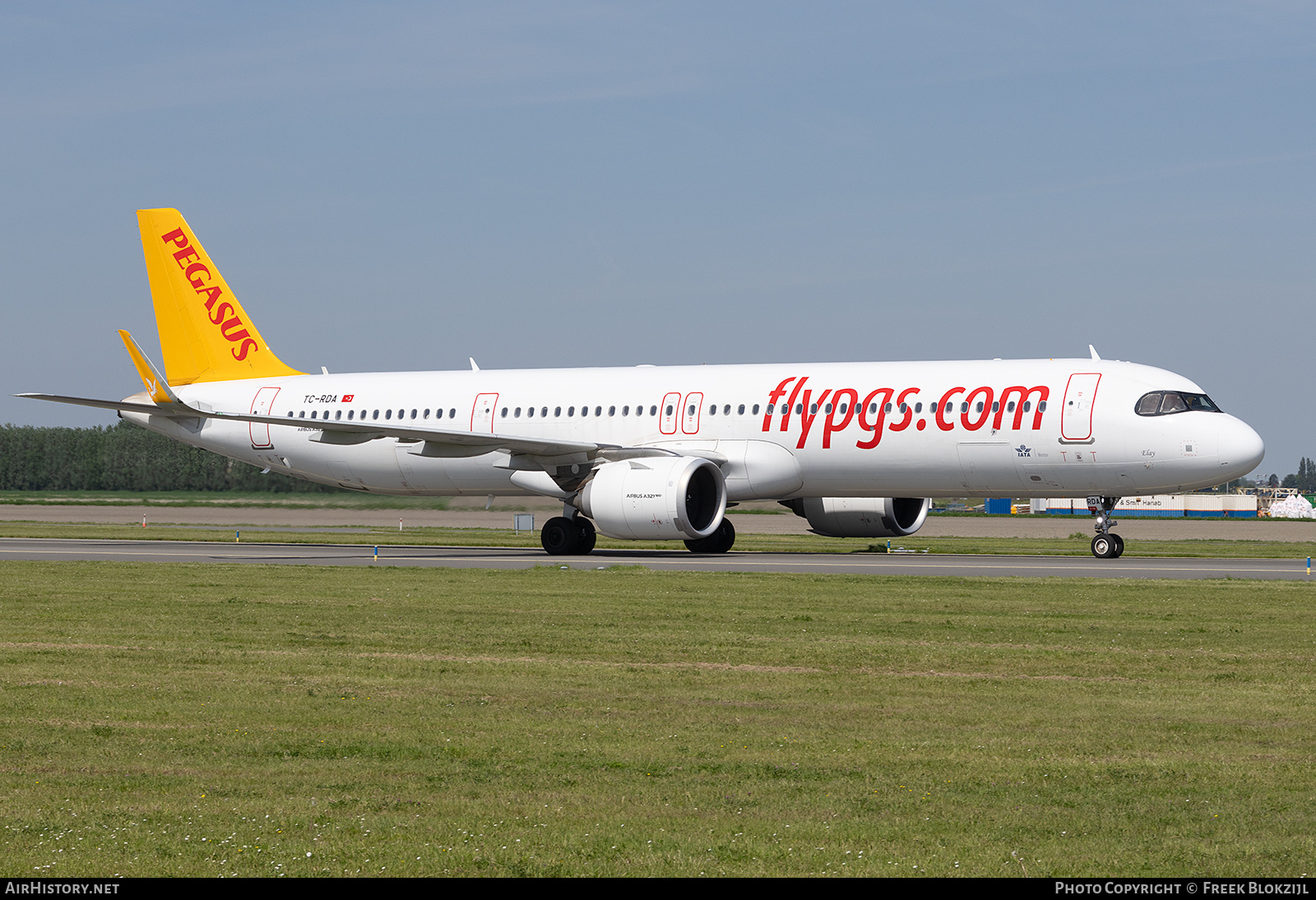 Aircraft Photo of TC-RDA | Airbus A321-251NX | Pegasus Airlines | AirHistory.net #691188
