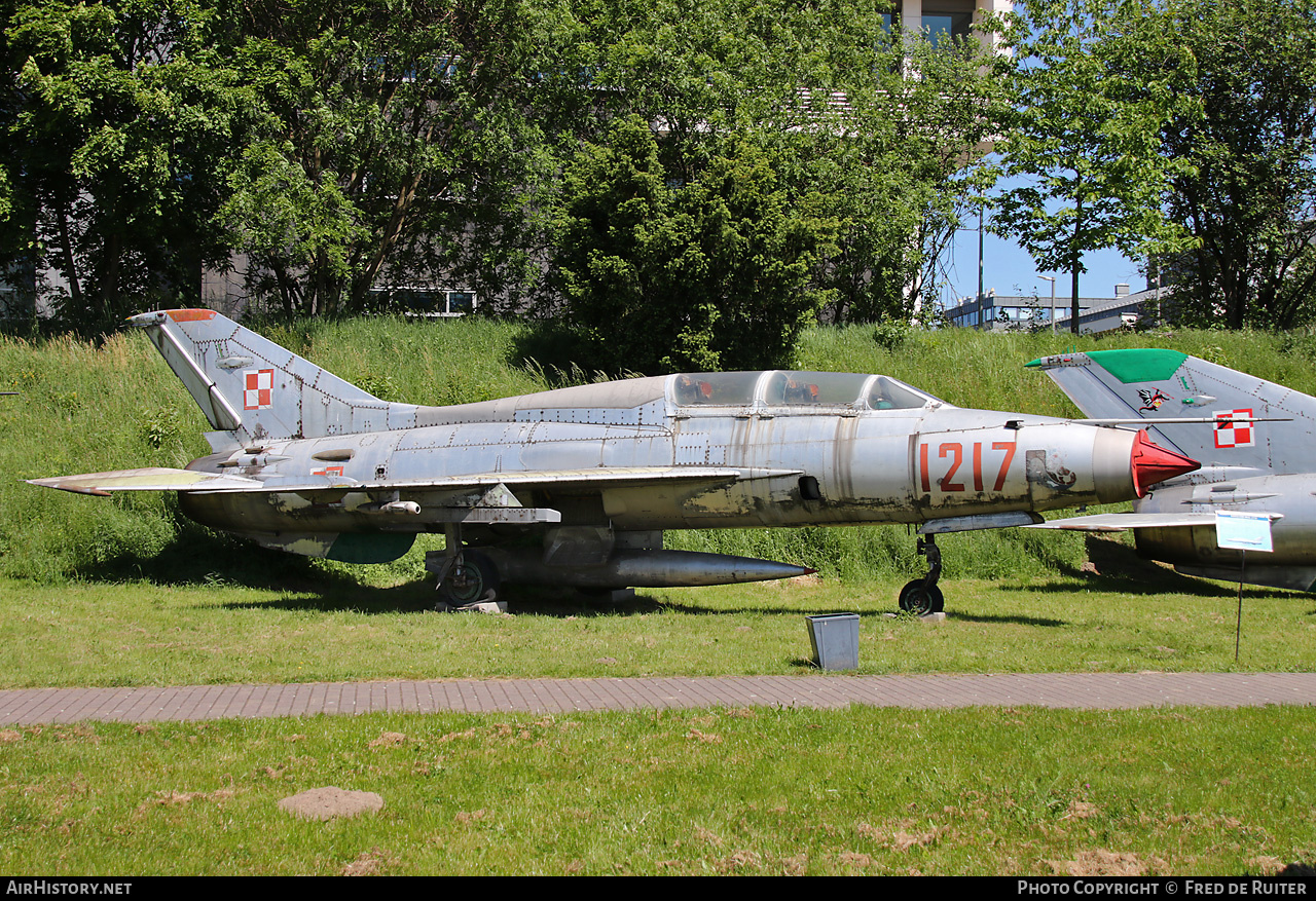 Aircraft Photo of 1217 | Mikoyan-Gurevich MiG-21U | Poland - Air Force | AirHistory.net #691240