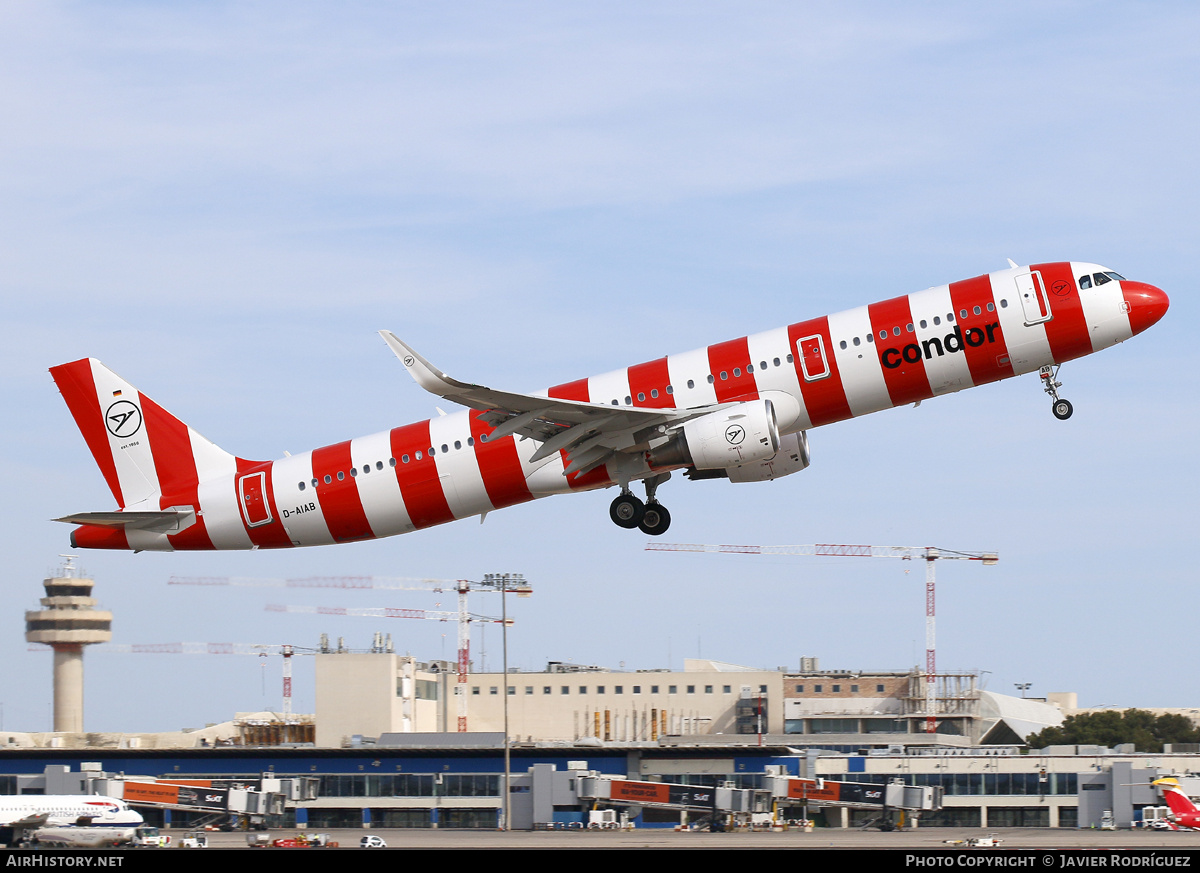 Aircraft Photo of D-AIAB | Airbus A321-211 | Condor Flugdienst | AirHistory.net #691357
