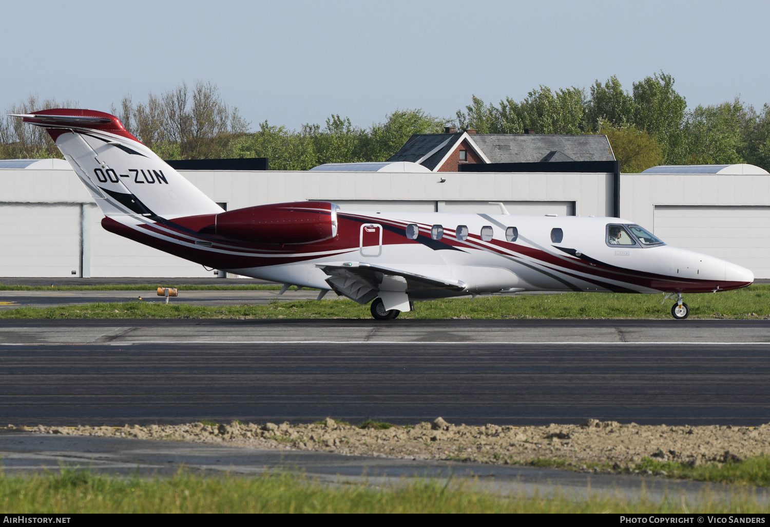 Aircraft Photo of OO-ZUN | Cessna 525C CitationJet CJ4 | AirHistory.net #691363