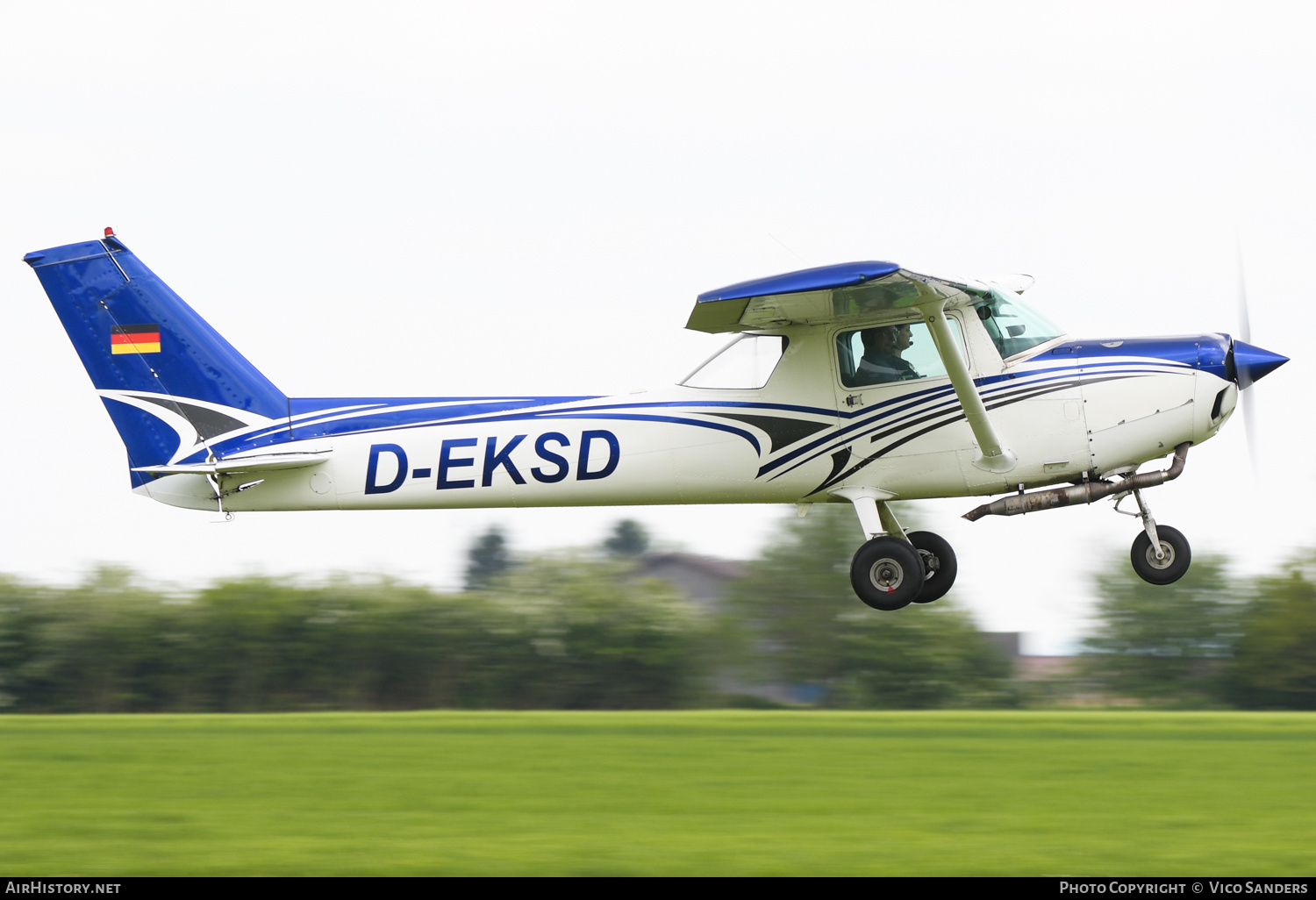 Aircraft Photo of D-EKSD | Cessna 152 | AirHistory.net #691382