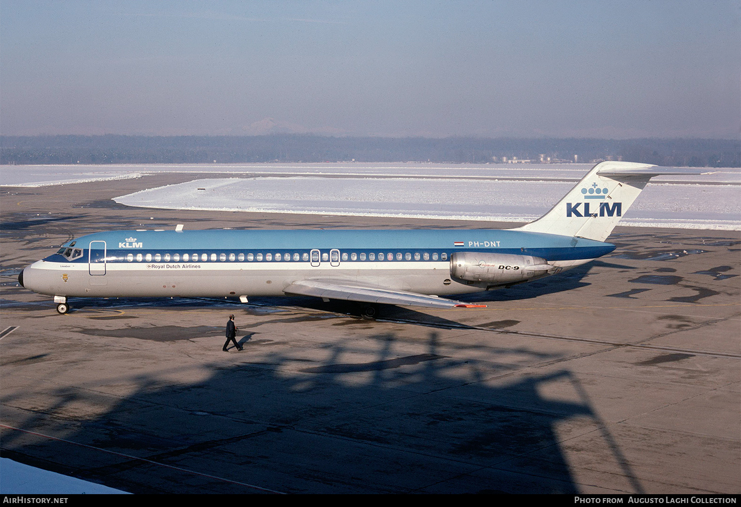 Aircraft Photo of PH-DNT | McDonnell Douglas DC-9-32 | KLM - Royal Dutch Airlines | AirHistory.net #691516