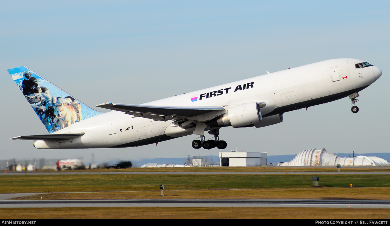 Aircraft Photo of C-GKLY | Boeing 767-223(BDSF) | First Air | AirHistory.net #691634