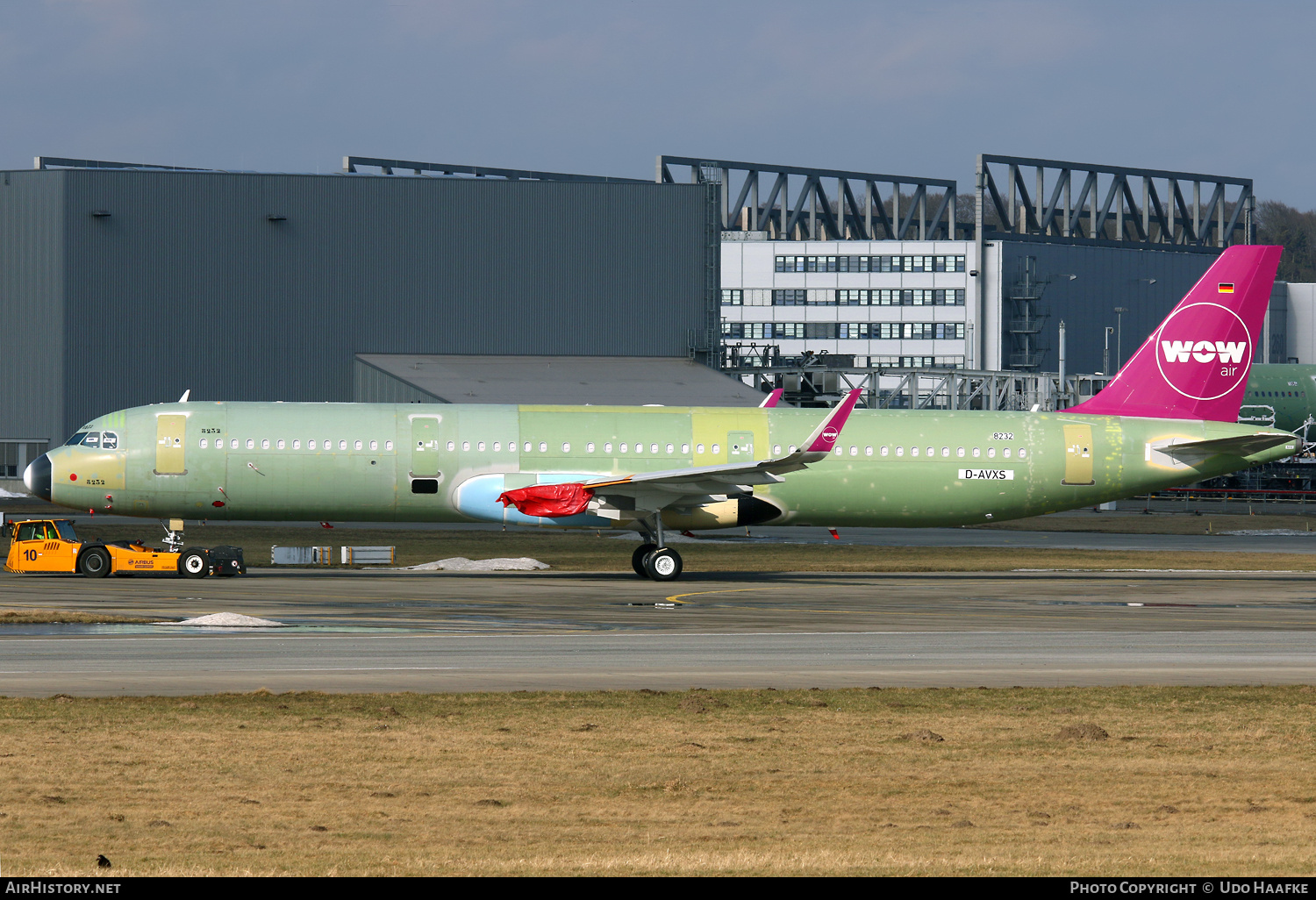 Aircraft Photo of D-AVXS / TF-DOG | Airbus A321-211 | WOW Air | AirHistory.net #691681