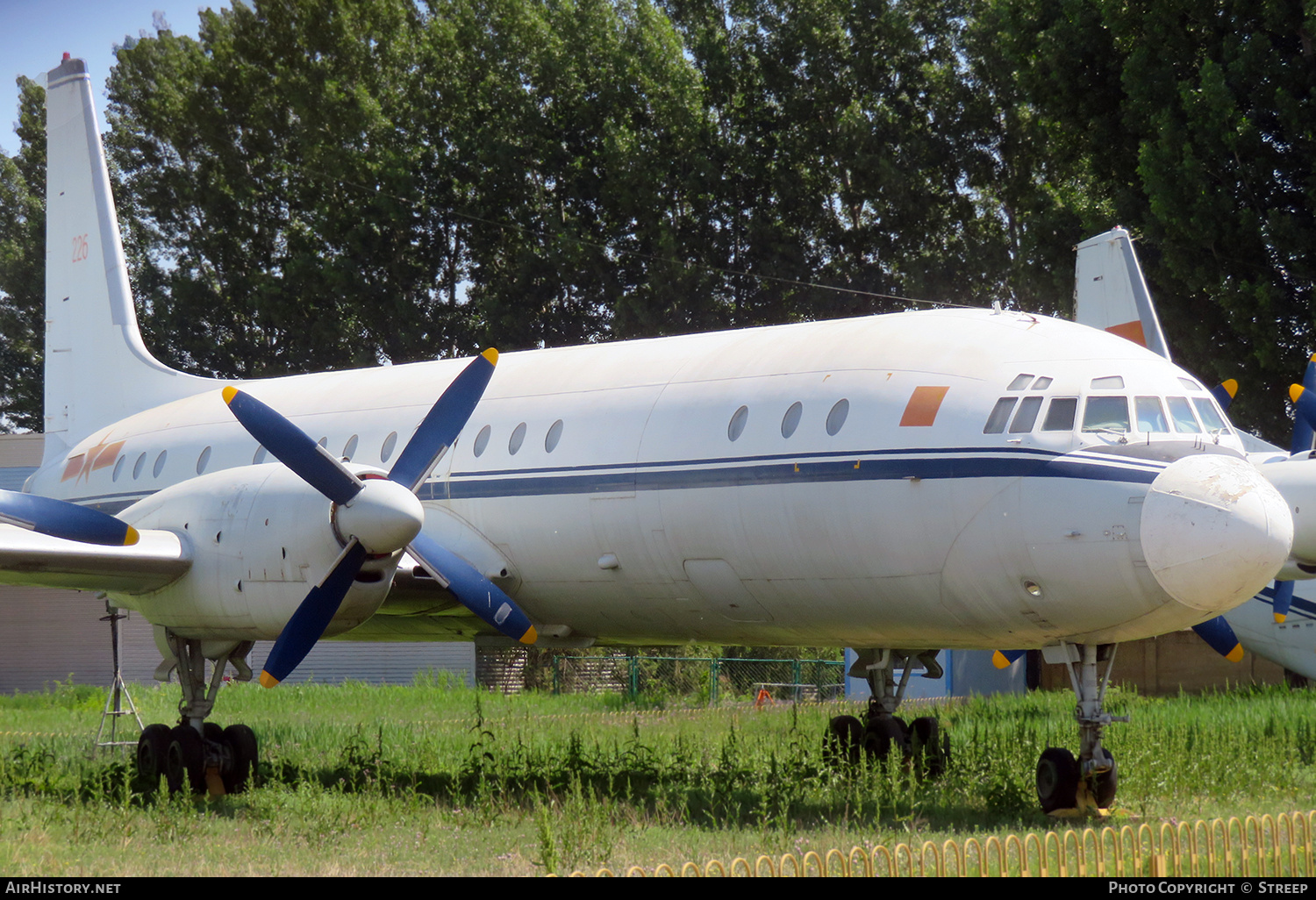 Aircraft Photo of 226 | Ilyushin Il-18D | China - Air Force | AirHistory.net #691758