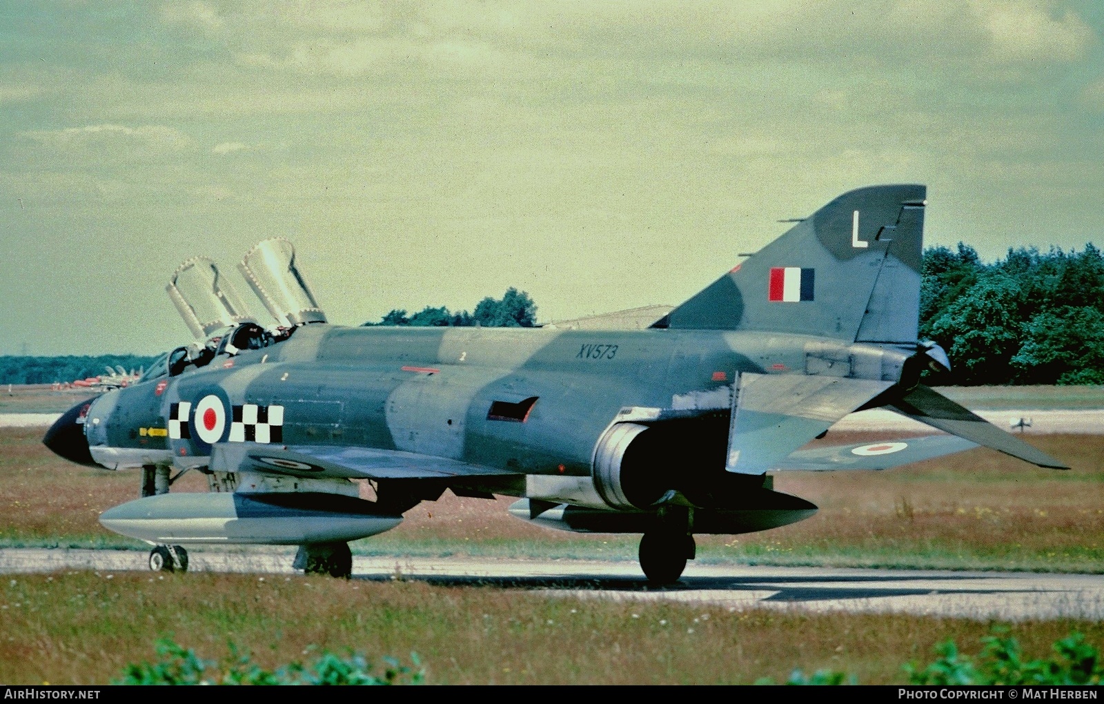 Aircraft Photo of XV573 | McDonnell Douglas F-4K Phantom FG1 | UK - Air Force | AirHistory.net #691759