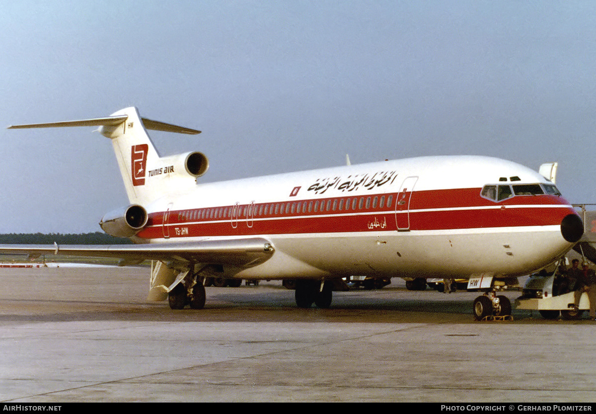 Aircraft Photo of TS-JHW | Boeing 727-2H3/Adv | Tunis Air | AirHistory.net #692040